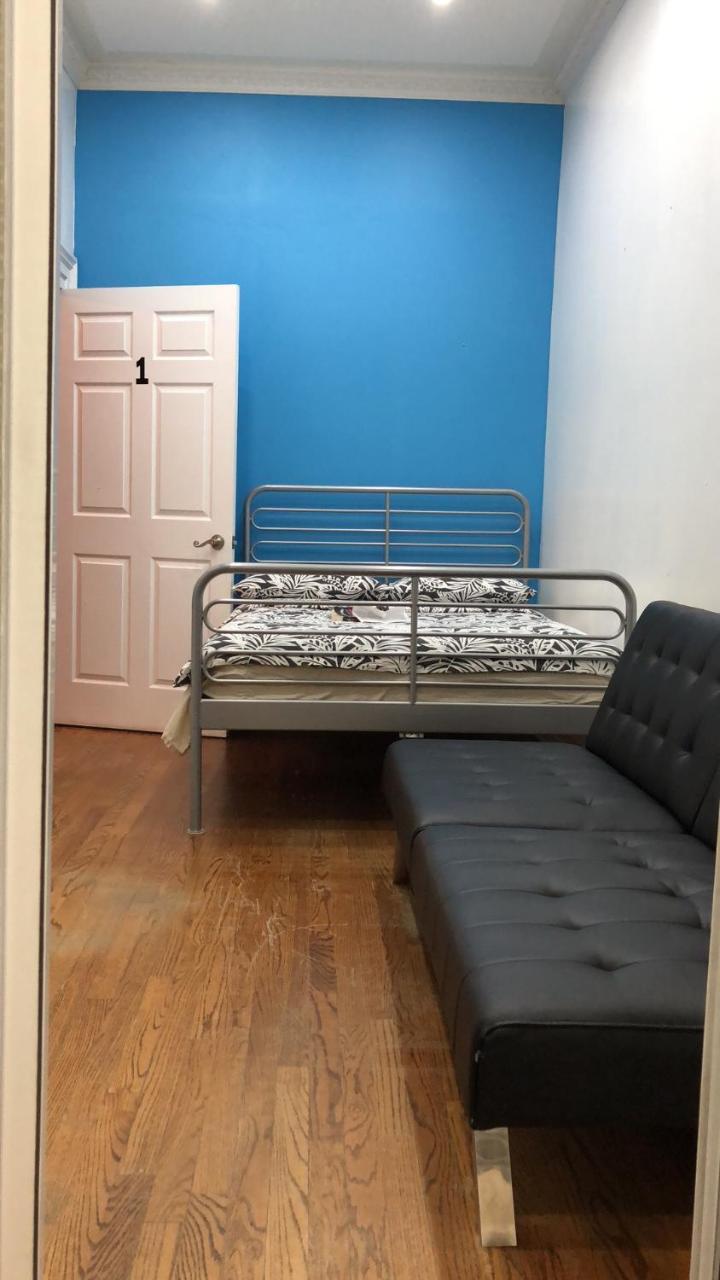 Guest House On The Carlton Street. Toronto Ngoại thất bức ảnh